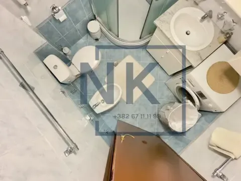 Prodaja, trosoban stan, 130m², Stari Aerodrom, Podgorica - image 19