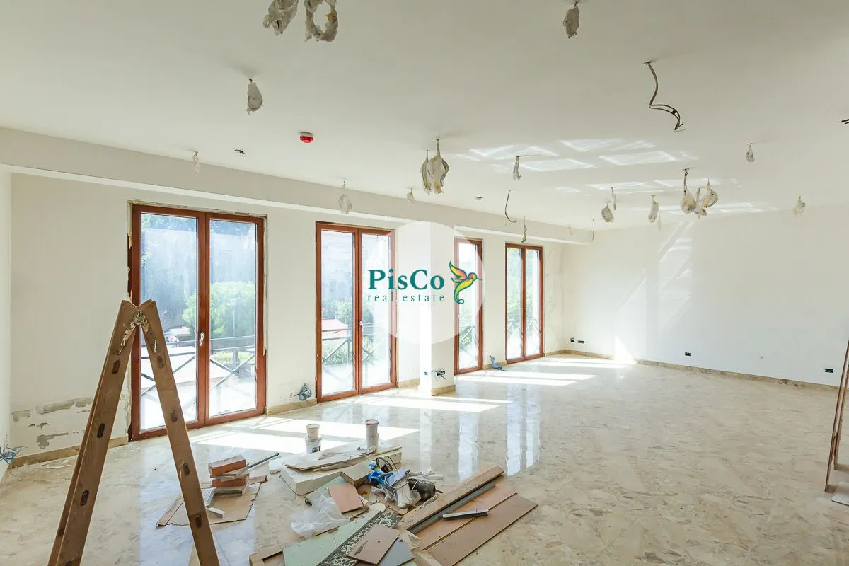 Izdavanje, poslovni prostor, 100m², Centar, Podgorica