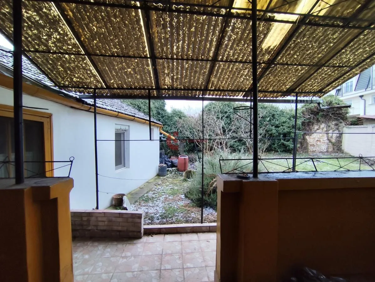 Prodaja, kuća, 157m², Gat, Subotica