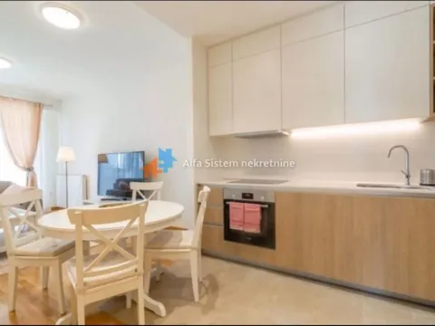 Rent, three bedroom apartment, 86m², Savski Venac, Beograd - image 5
