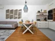 Izdavanje, dvosoban stan, 64m², City Kvart, Podgorica - image 5