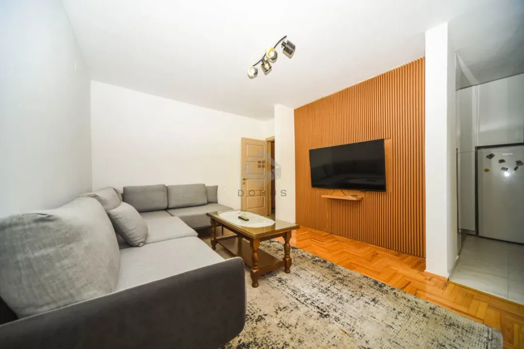 Prodaja, jednosoban stan, 52m², Stari Aerodrom, Podgorica