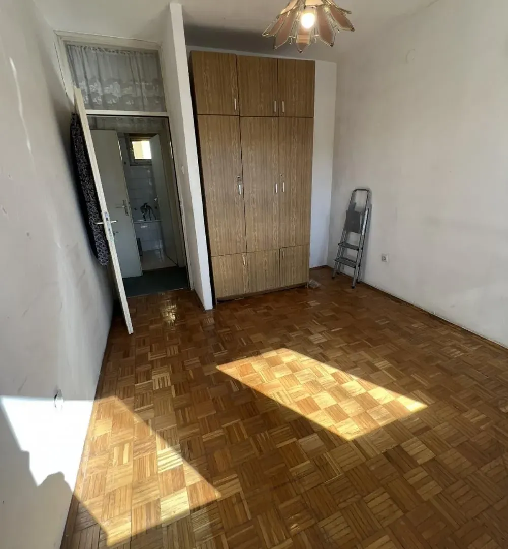 Sale, three bedroom apartment, 70m², Brace Jerković, Voždovac Sve Podlokacije