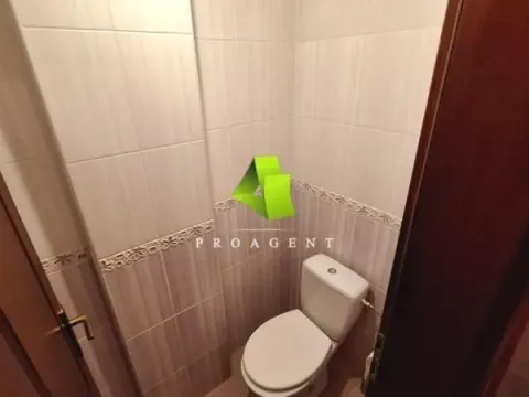 Izdavanje, kuća, 220m², Palilula, Niš - image 12