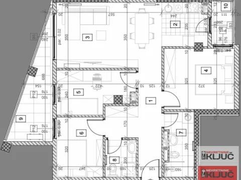 Prodaja, četvorosoban stan, 80m², Salajka, Novi Sad Sve Podlokacije