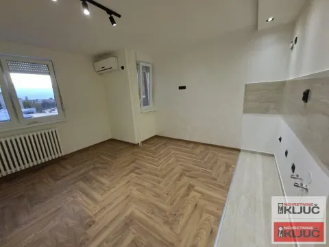 Prodaja, garsonjera, 21m², Bulevar Oslobodjenja, Novi Sad Sve Podlokacije - image 2