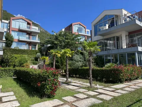 Prodaja, jednosoban stan, 63m², Đenovići, Herceg Novi - image 11
