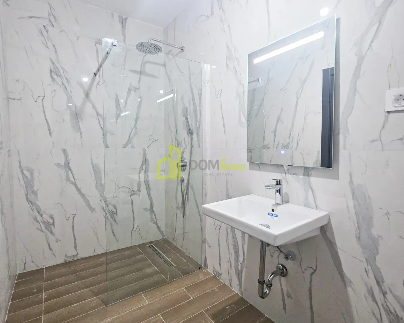 Prodaja, trosoban stan, 88m², Gorica C, Podgorica