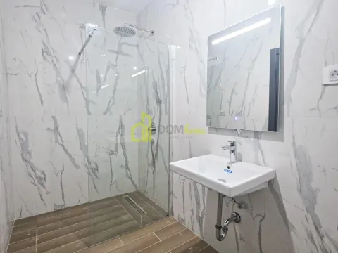 Prodaja, trosoban stan, 88m², Gorica C, Podgorica - image 13