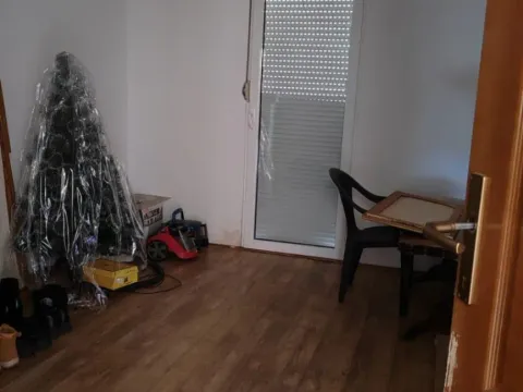 Sale, house, 150m², Zeta, Podgorica - image 12