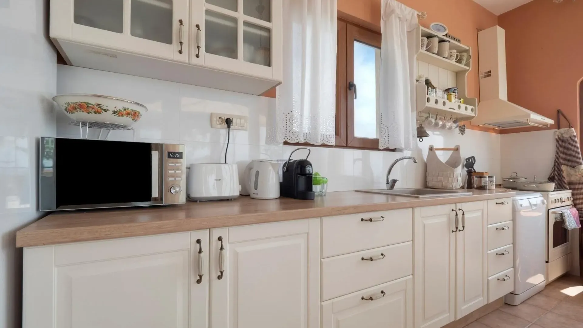 Sale, house, 300m², Zagora, Kotor