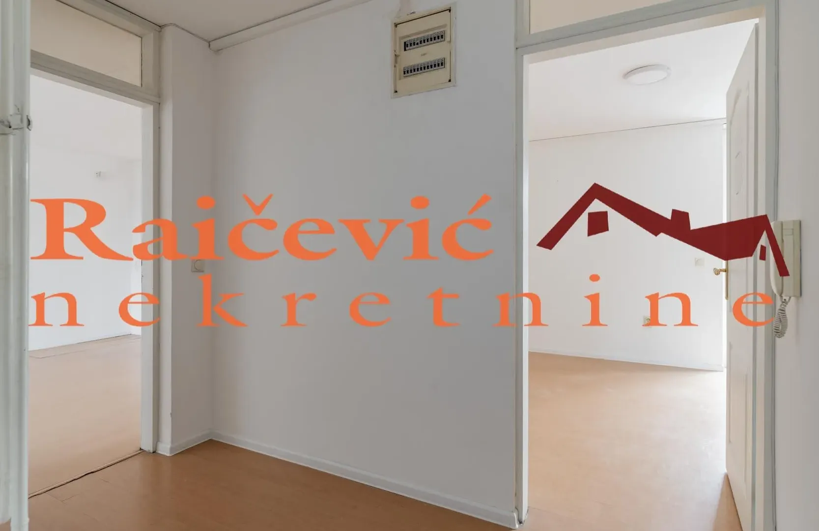 Prodaja, četvorosoban stan, 176m², Autokomanda, Voždovac Sve Podlokacije