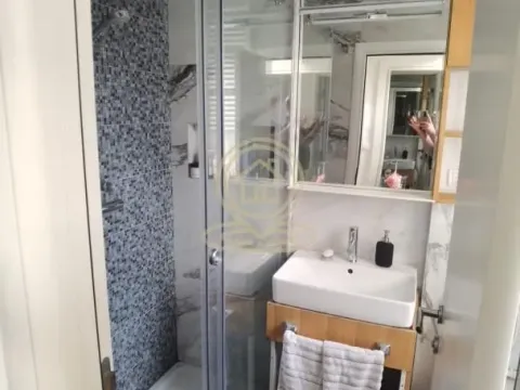 Izdavanje, trosoban stan, 60m², Skadarlija, Beograd - image 14