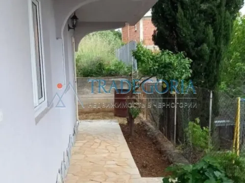 Prodaja, kuća, 170m², Dobra Voda, Bar - image 4