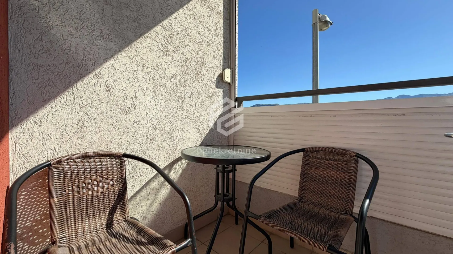 Rent, one bedroom apartment, 43m², Stari Aerodrom, Podgorica