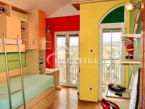 Prodaja, trosoban stan, 160m², Ljubović, Podgorica - image 2