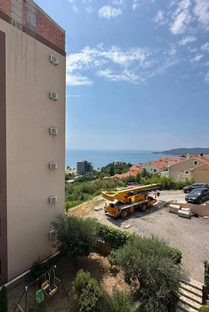 Sale, one bedroom apartment, 43m², Bečići, Budva