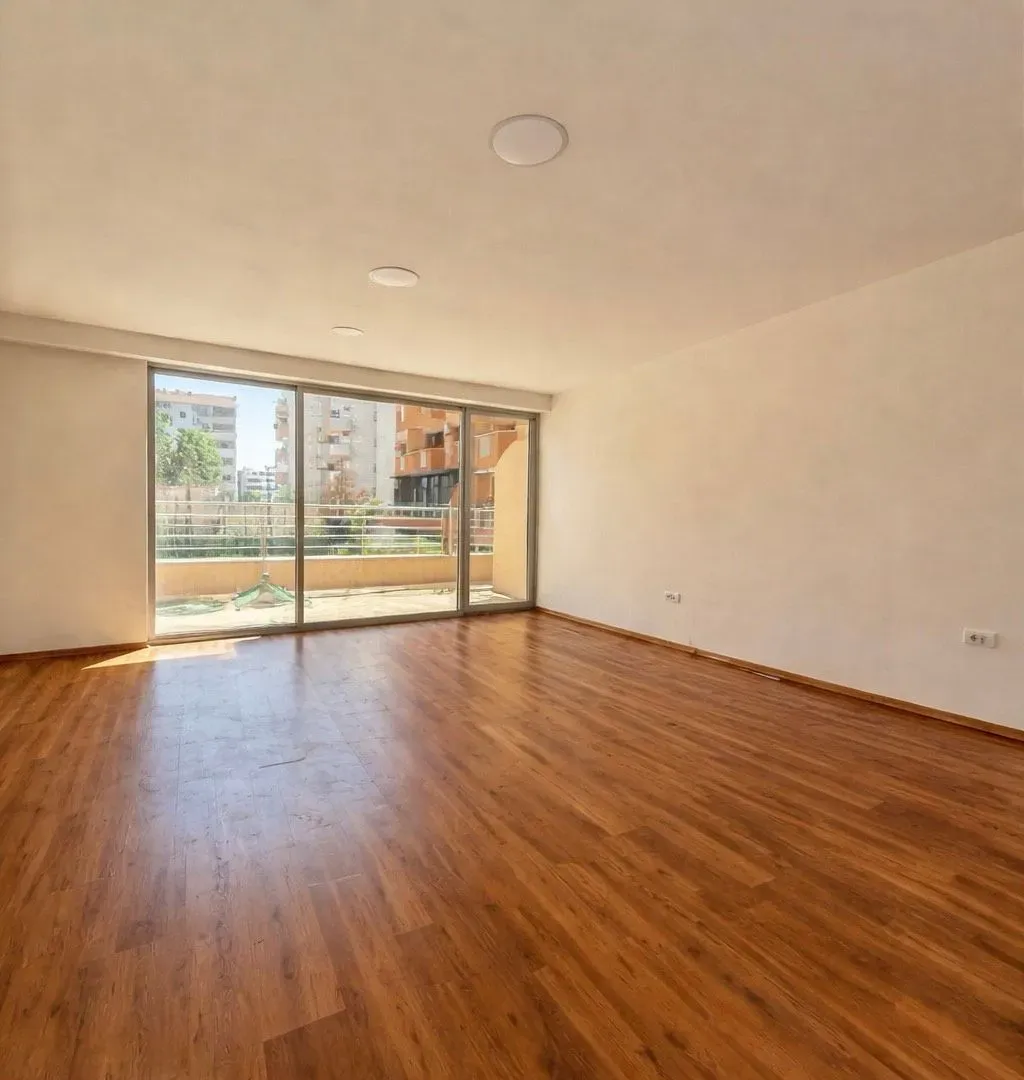 Rent, office space, 47m², Rozino, Budva