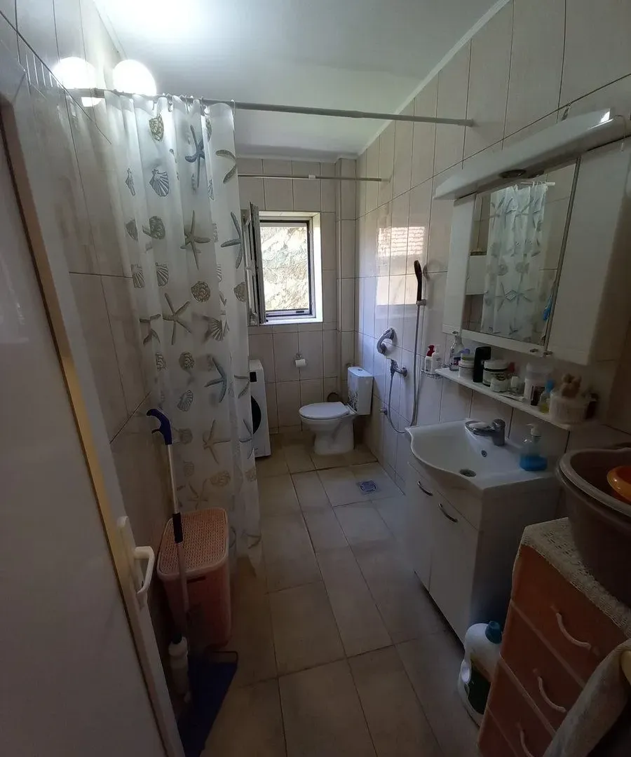 Sale, two bedroom apartment, 70m², Lekino Brdo, Voždovac Sve Podlokacije