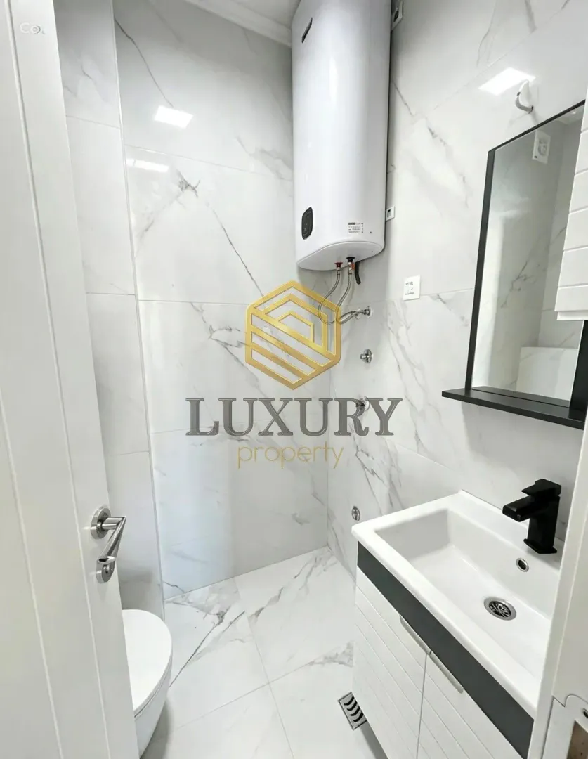 Prodaja, dvosoban stan, 51m², Central Point, Podgorica