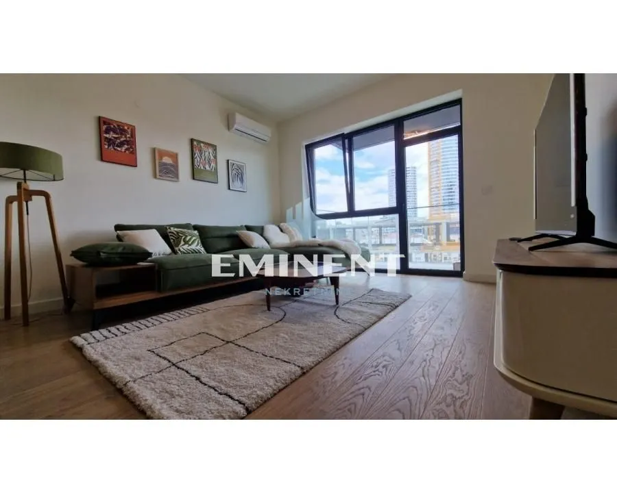 Rent, three bedroom apartment, 79m², Savski Venac, Beograd