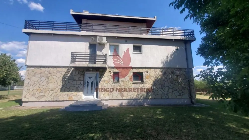 Prodaja, kuća, 175m², Mladenovac, Beograd