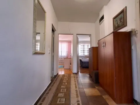 Prodaja, stan, 71m², Gintaš, Podgorica - image 15