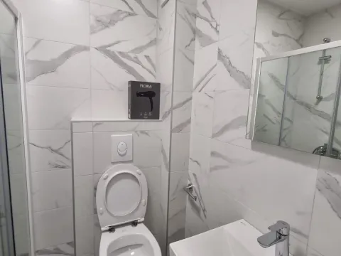 Izdavanje, jednosoban stan, 40m², Budva, Crna Gora - image 10