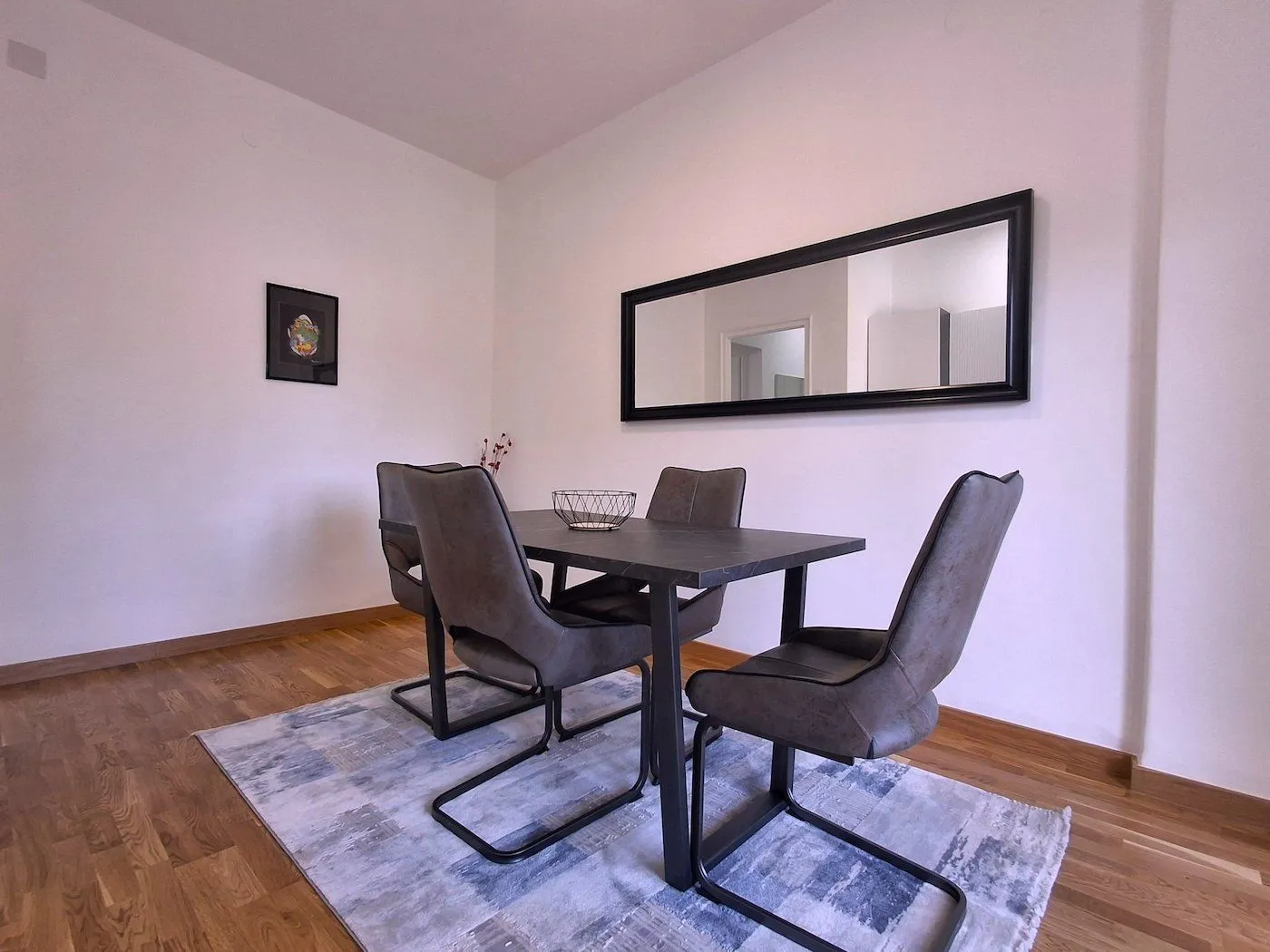 Rent, apartment, 68m², Centar, Podgorica