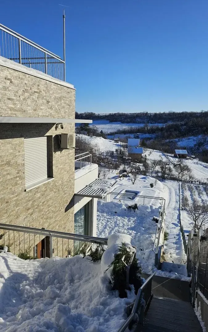 Prodaja, kuća, 337m², Sremska Kamenica, Petrovaradin