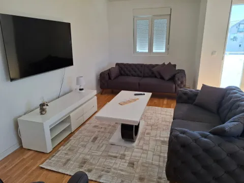 Rent, two bedroom apartment, 71m², Zabjelo, Podgorica - image 3