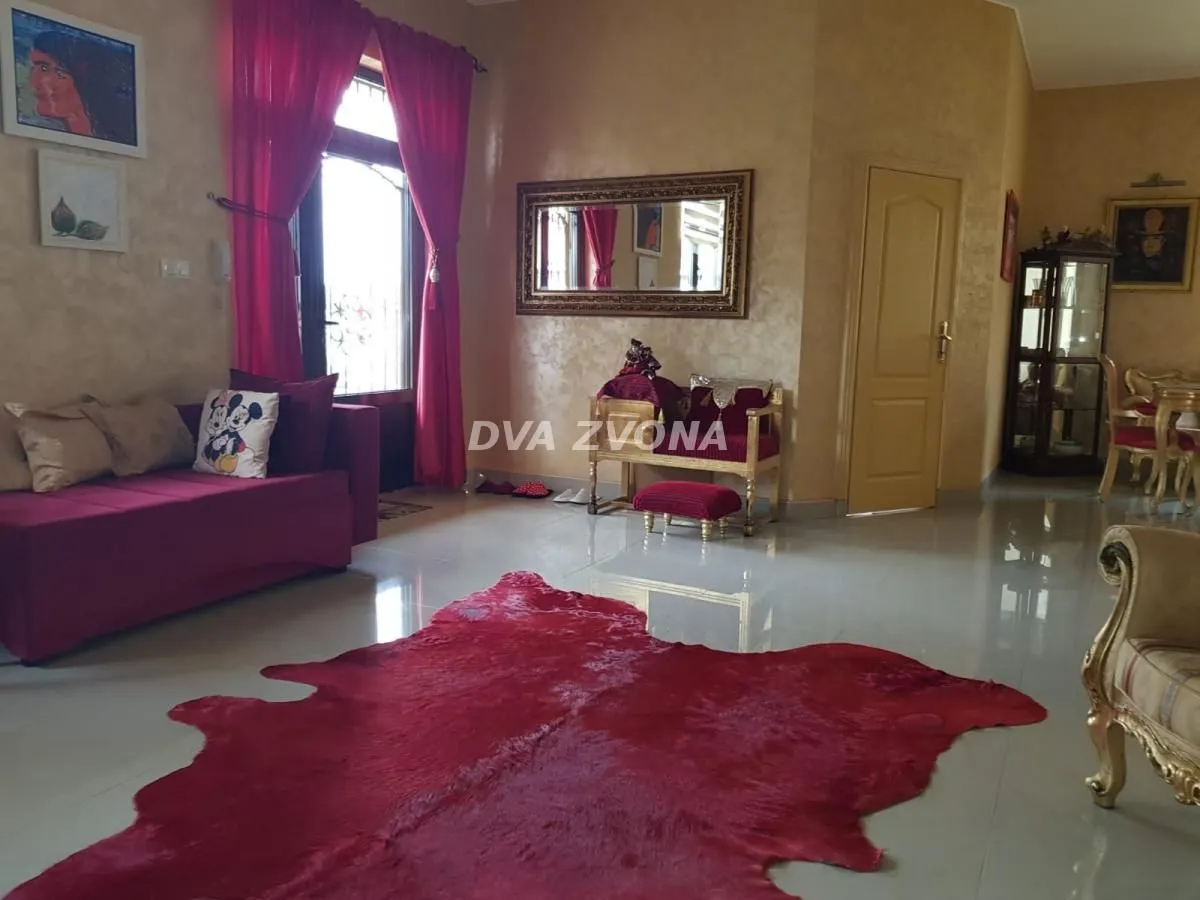 Prodaja, kuća, 254m², Veternik, Novi Sad Sve Podlokacije
