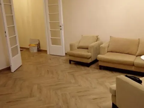 Izdavanje, dvosoban stan, 50m², Stari Grad, Beograd - image 2