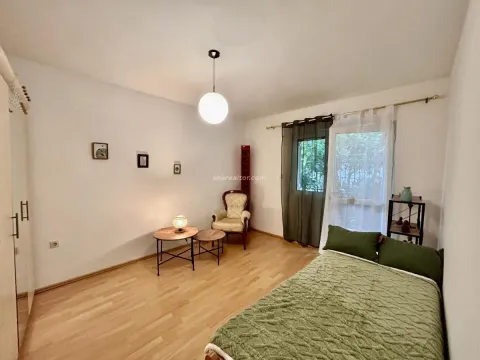 Rent, two bedroom apartment, 100m², Tivat, Crna Gora - image 7