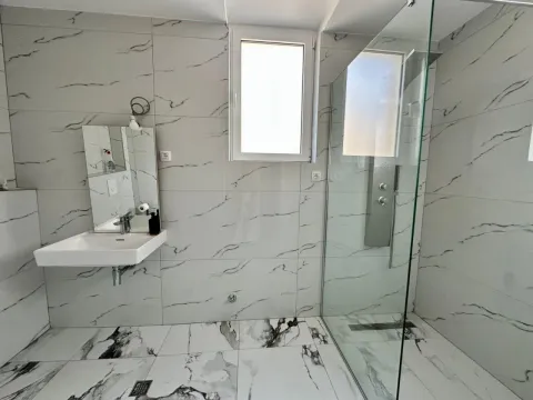 Prodaja, kuća, 84m², Đuraševići, Tivat - image 2