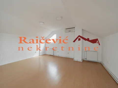 Rent, four bedroom apartment, 176m², Autokomanda, Voždovac Sve Podlokacije - image 14