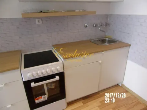 Izdavanje, jednosoban stan, 37m², Čukarička Padina, Beograd - image 3