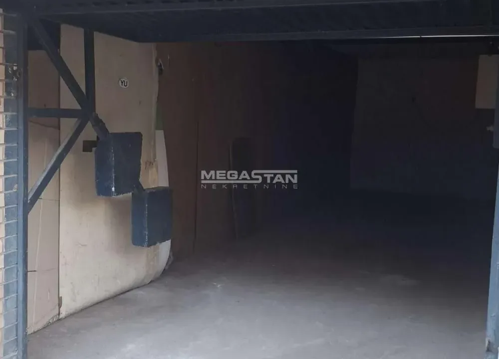 Sale, parking/garage, 27m², Novi Beograd Blok 64, Novi Beograd Sve Podlokacije