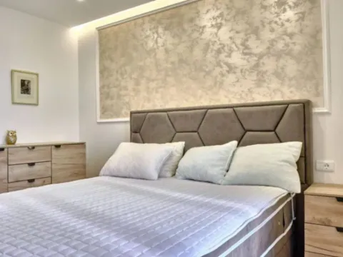 Sale, one bedroom apartment, 44m², Bečići, Budva - image 6