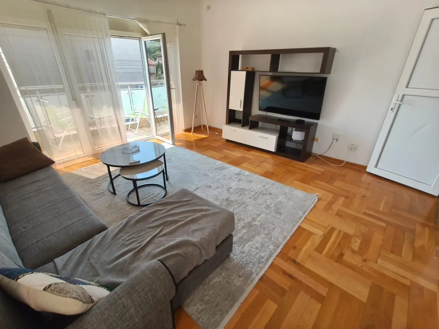 Rent, two bedroom apartment, 90m², Dalmatinska ulica, Podgorica