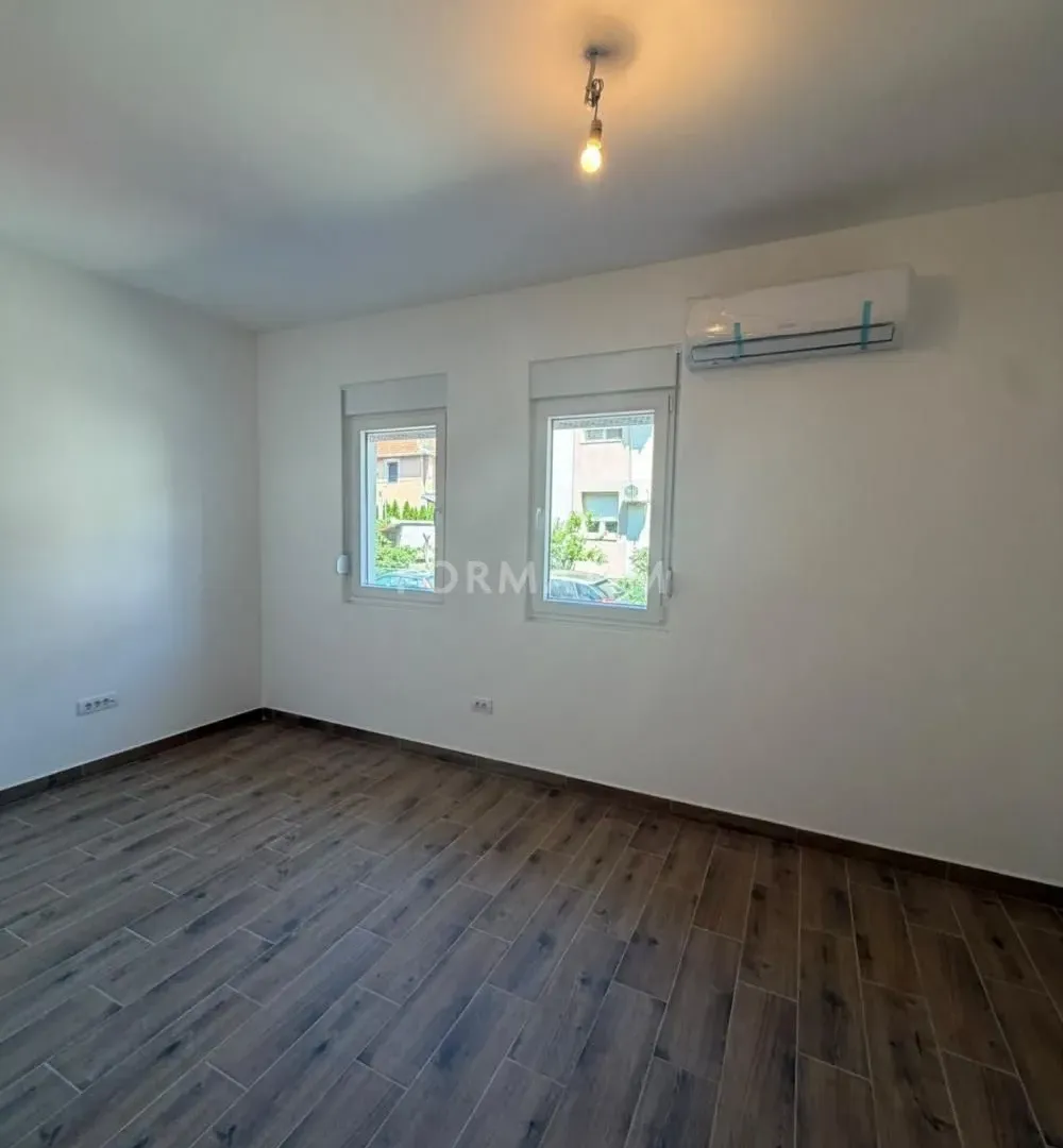 Prodaja, trosoban stan, 63m², Zemun Novi Grad, Zemun Sve Podlokacije