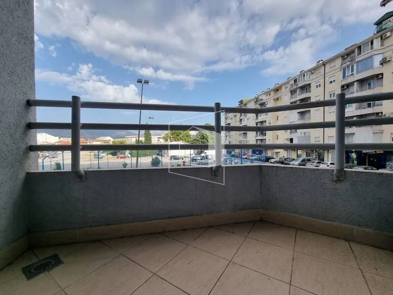 Rent, one bedroom apartment, 39m², Stari Aerodrom, Podgorica