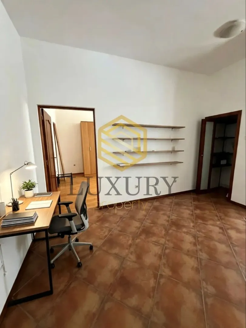Rent, office space, 65m², Centar, Podgorica