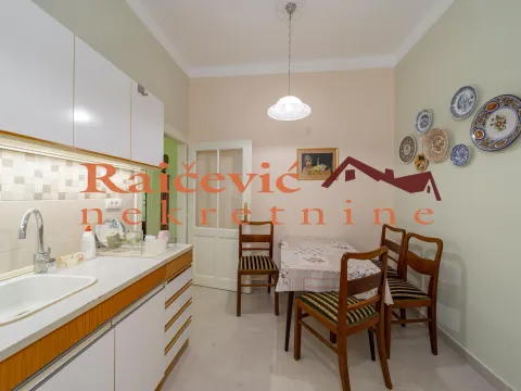 Sale, three bedroom apartment, 72m², Autokomanda, Voždovac Sve Podlokacije - image 7