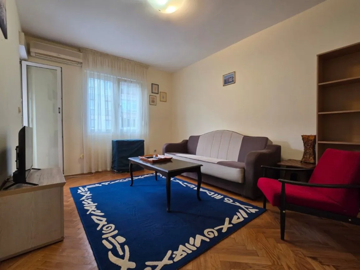 Izdavanje, dvosoban stan, 58m², Zagorič, Podgorica