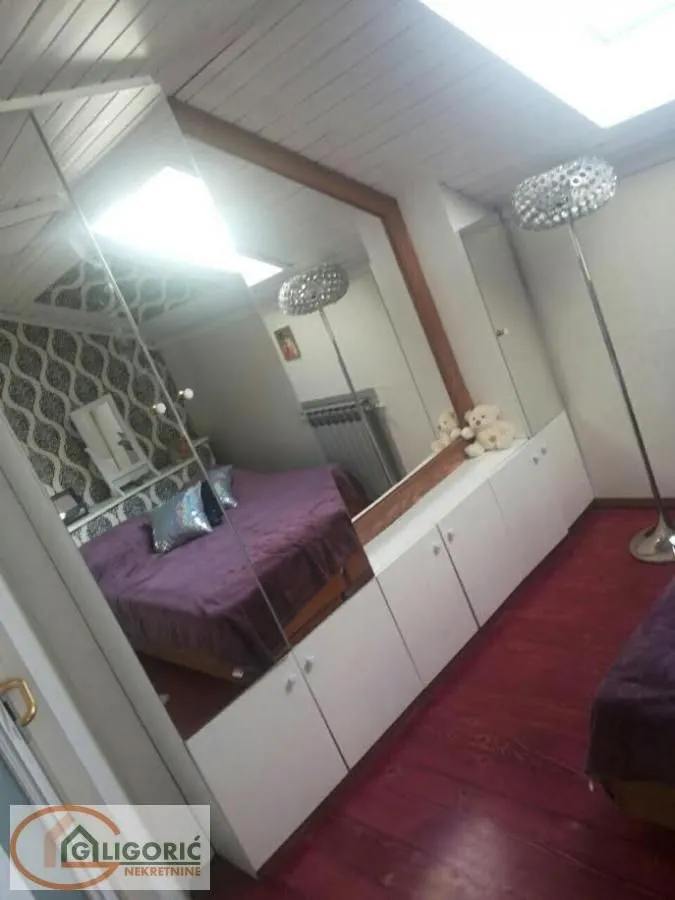 Prodaja, četvorosoban stan, 143m², Zemun Sve Podlokacije, Beograd
