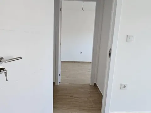 Prodaja, trosoban stan, 65m², Cvetkova Pijaca, Zvezdara Sve Podlokacije - image 6