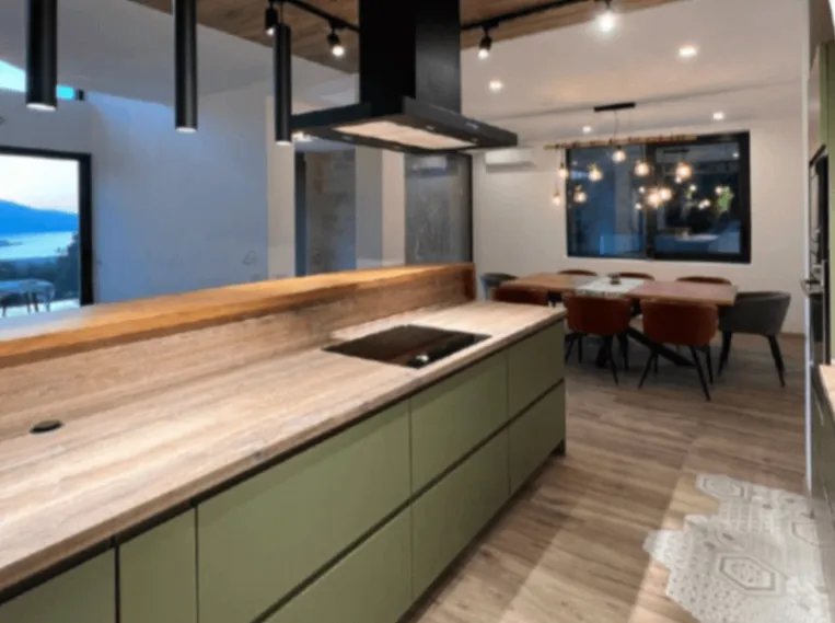 Prodaja, kuća, 317m², Tivat, Crna Gora