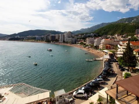 Rent, hospitality venue, 1500m², Bečići, Budva - image 18