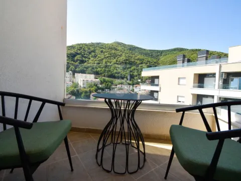 Sale, three bedroom apartment, 140m², Budva, Crna Gora - image 17
